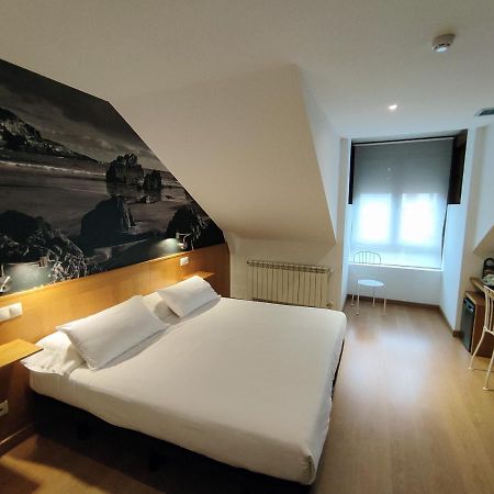 Hotel Dabeleira Luarca Kültér fotó