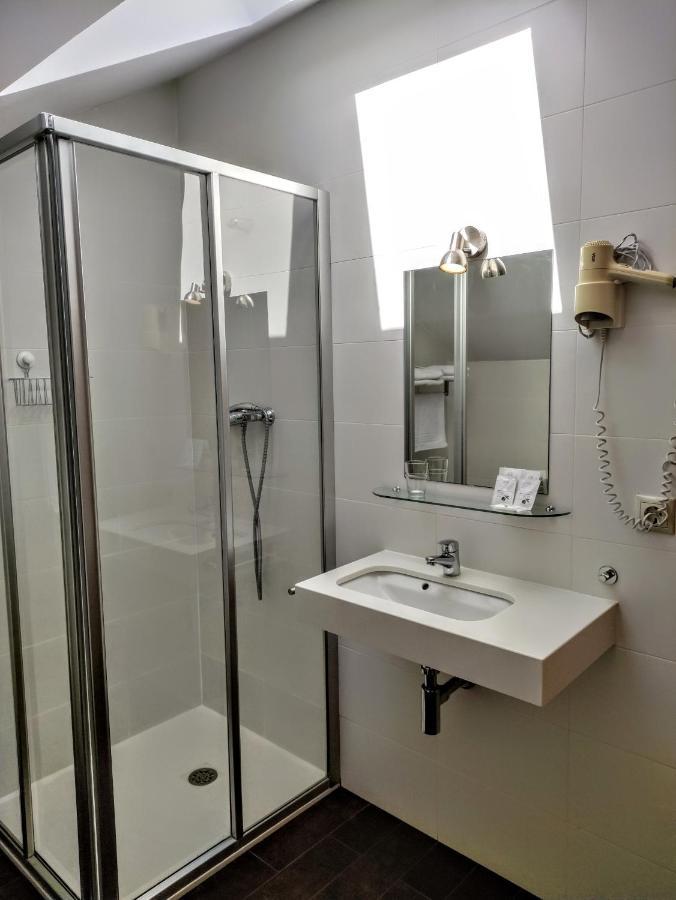 Hotel Dabeleira Luarca Kültér fotó